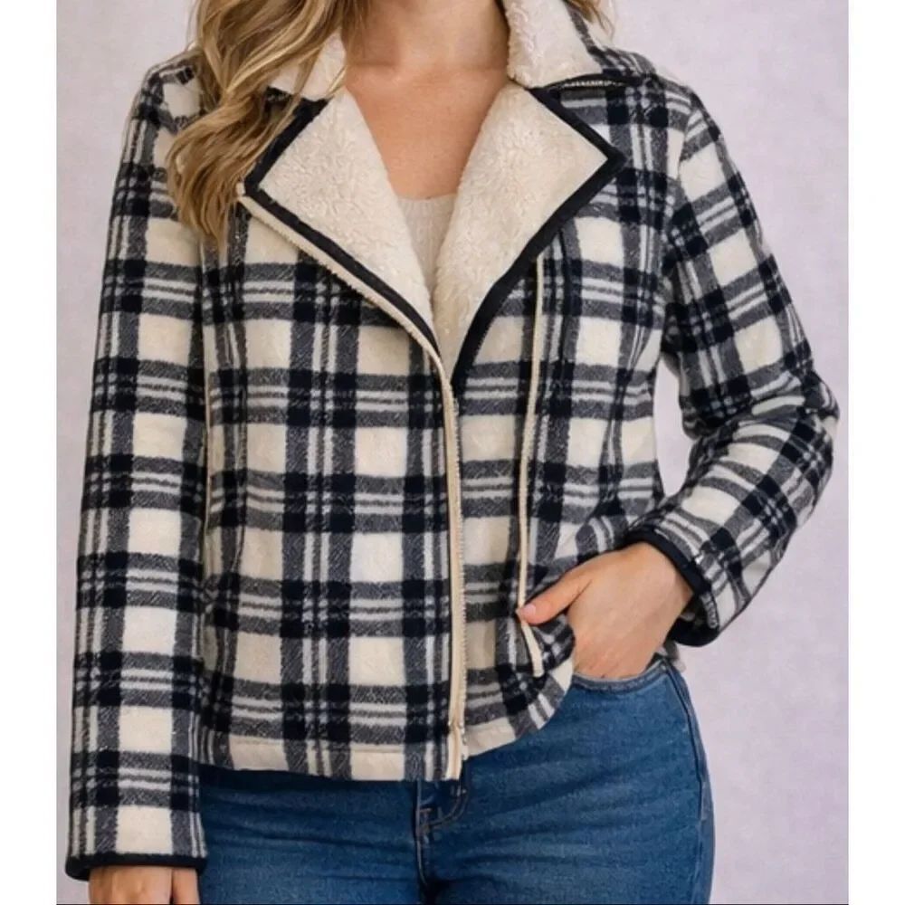 Liz Claiborne black plaid Sherpa lined fleece jacket 8